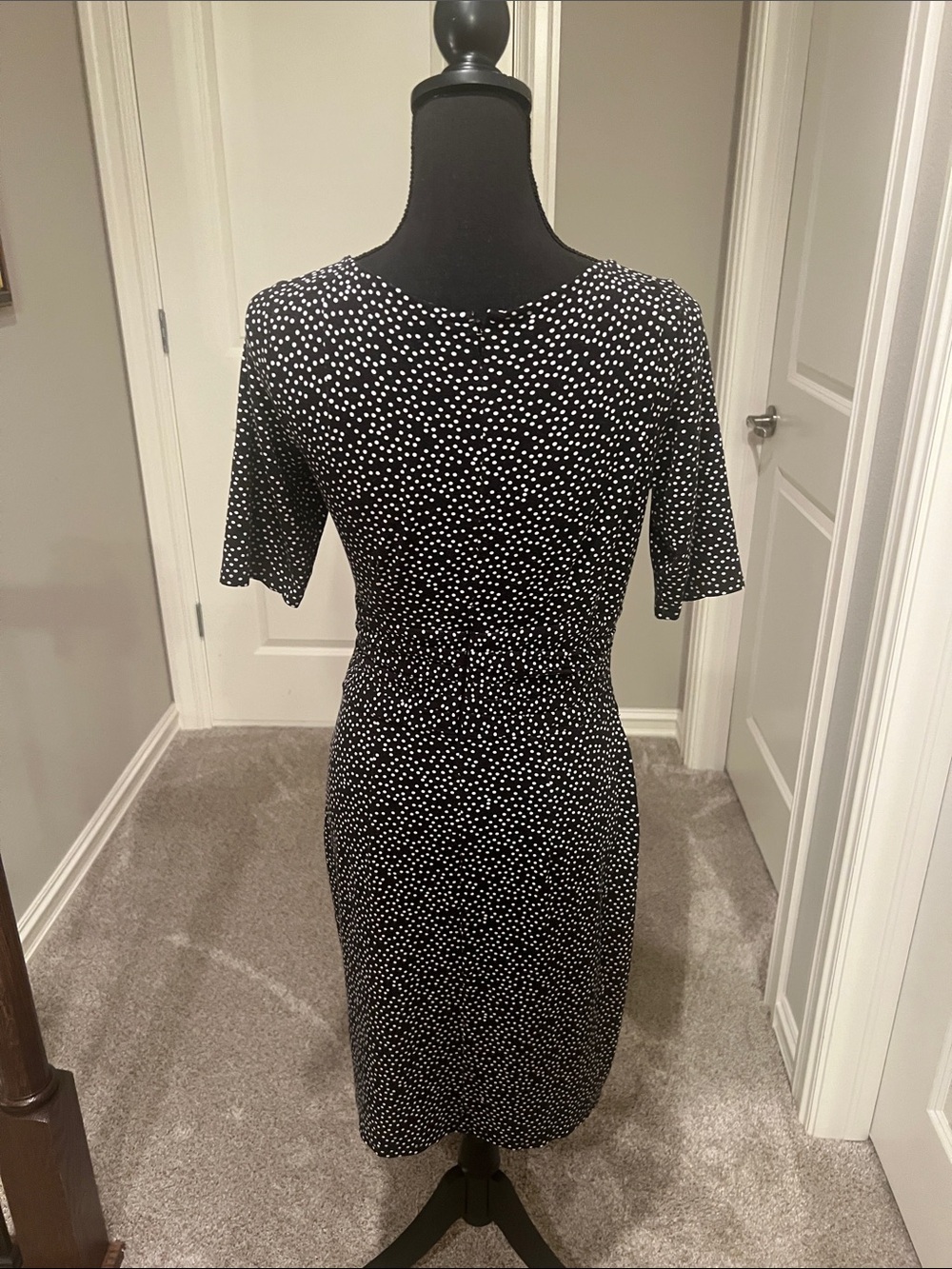 Ann Taylor Black and White Polka Dot Midi Sheath Dress Size 4 - Picture 8 of 11